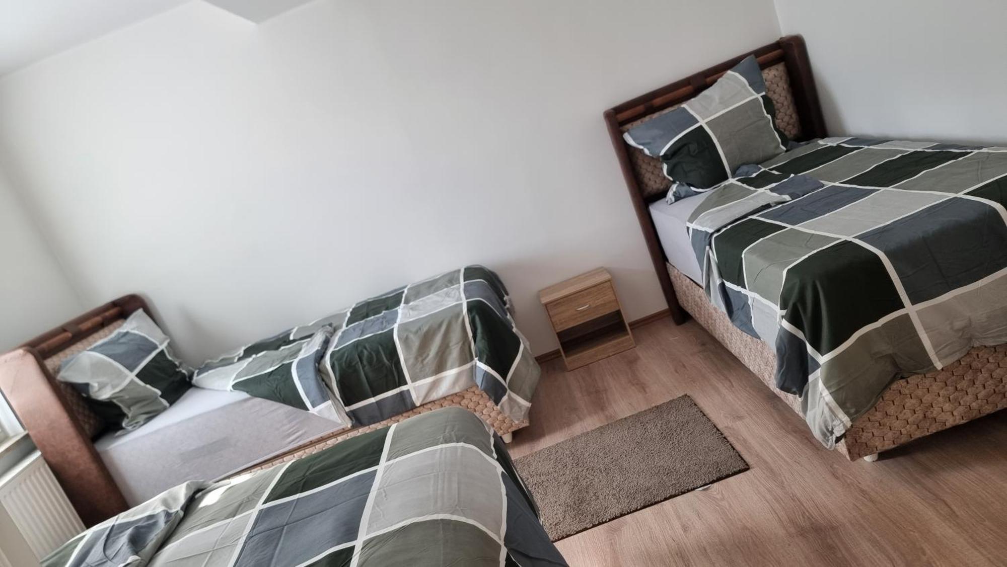 Ferienwohnung Balkan Erfurt Ngoại thất bức ảnh