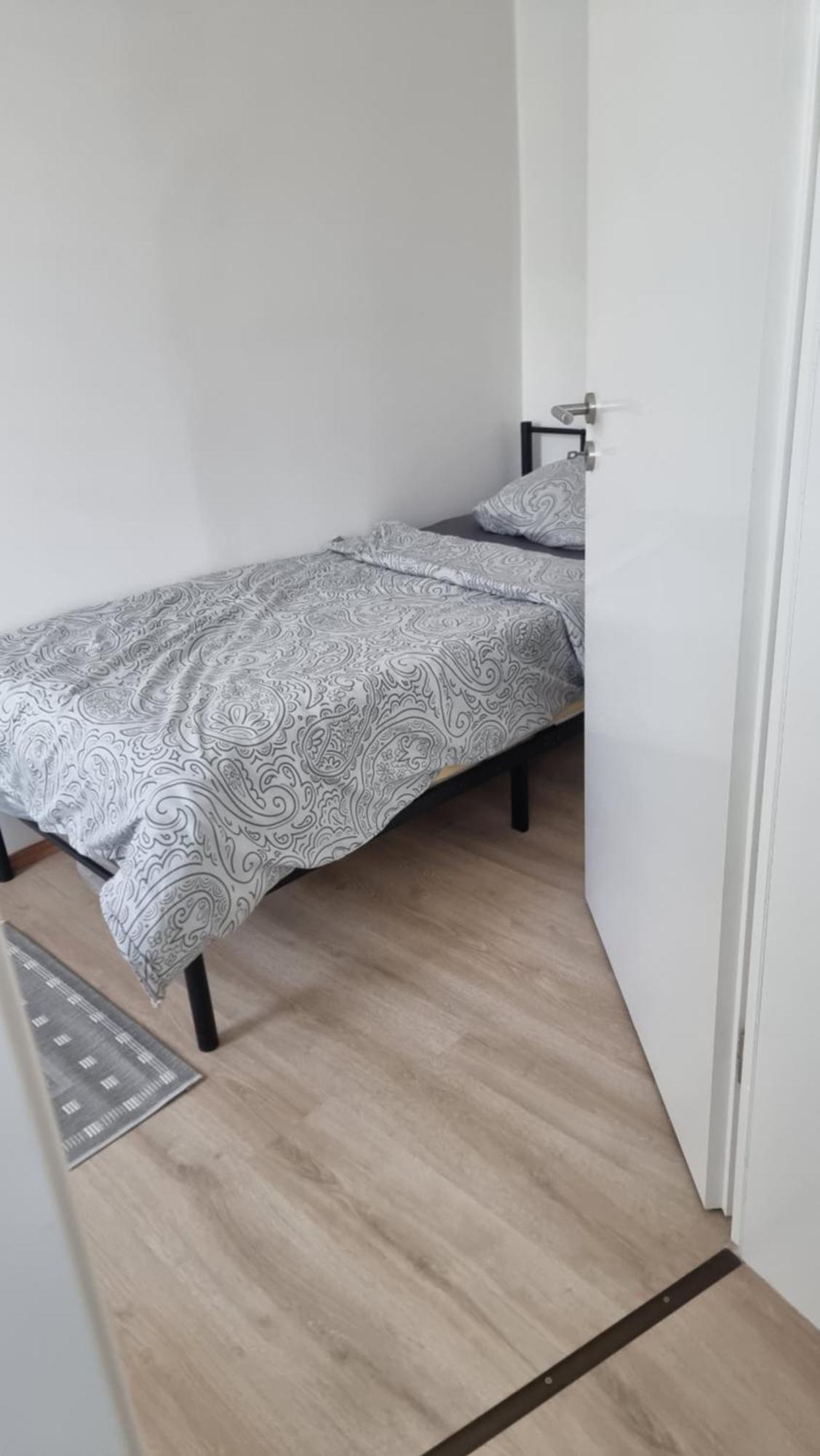 Ferienwohnung Balkan Erfurt Ngoại thất bức ảnh